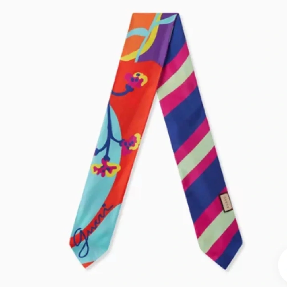 NWT Gucci Colorful Silk Scarf/Neckerchief with Floral and Stripe Design💝💖